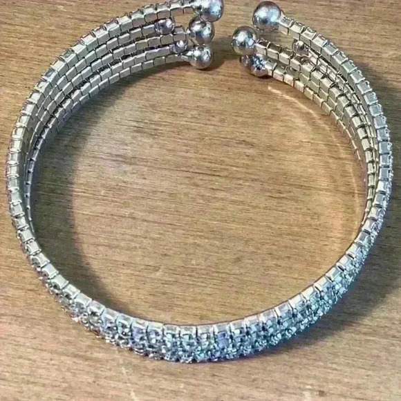 Vintage Silver Rhinestone Stretch Cuff - Picture 7 of 8